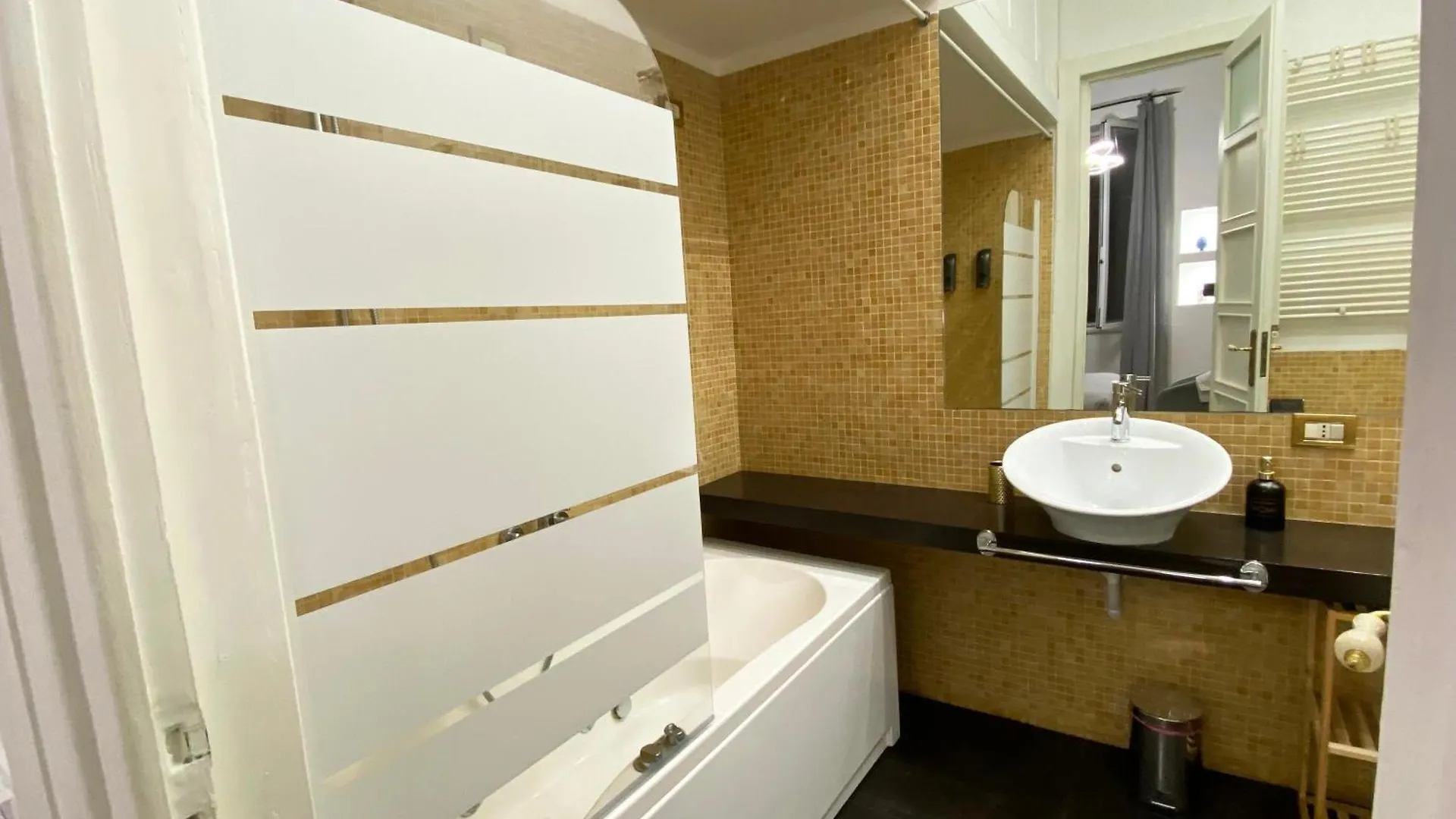 Kamaffari Central Apartment Palermo