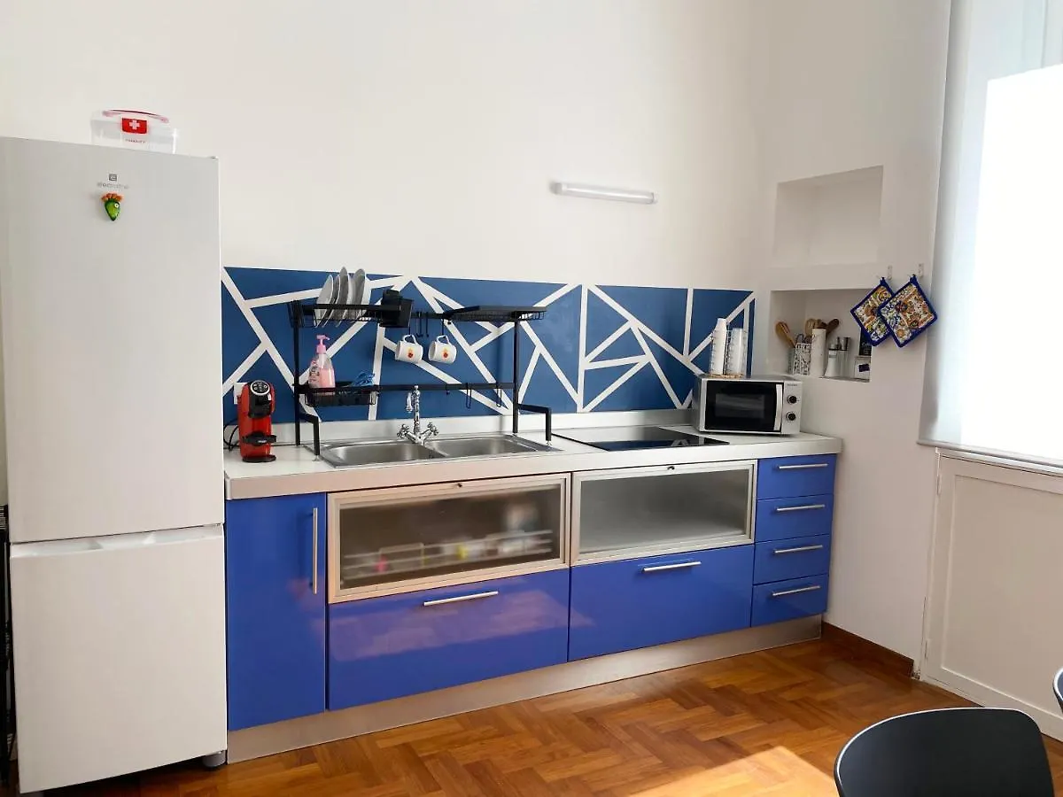 Kamaffari Central Apartment Palermo Italia